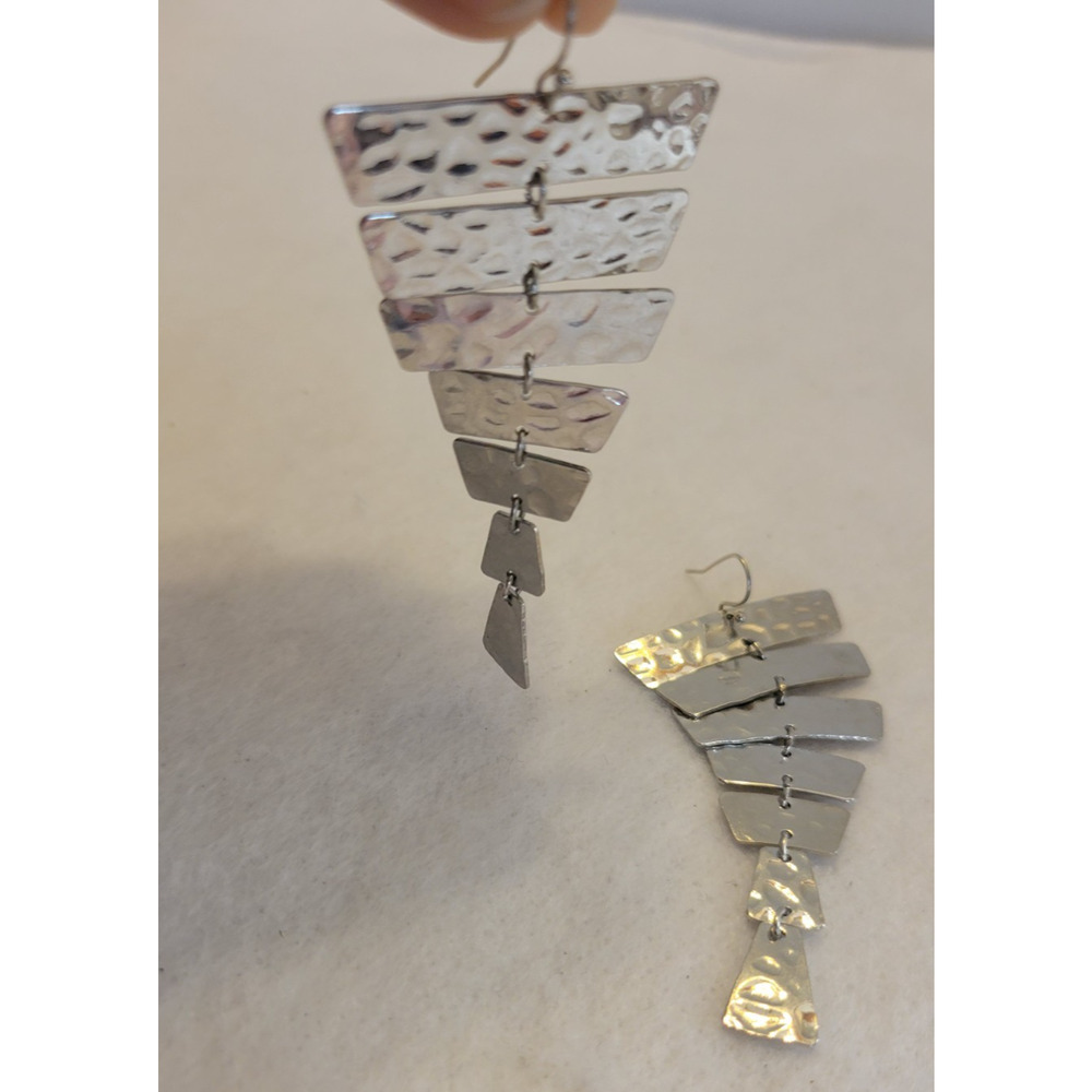 Dangling Drop Earrings Silver Tone‎ Fish Bone Hammered Metal Pierced Jewelry